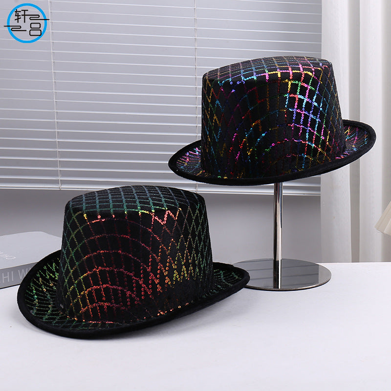Retro Hat With A Strong Artistic Flair