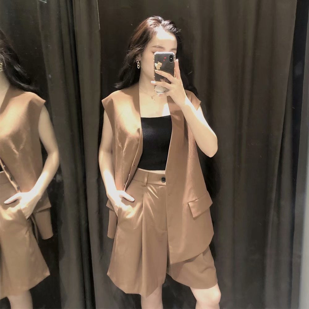 All-Match Loose Fold Decoration High Waist Casual Shorts