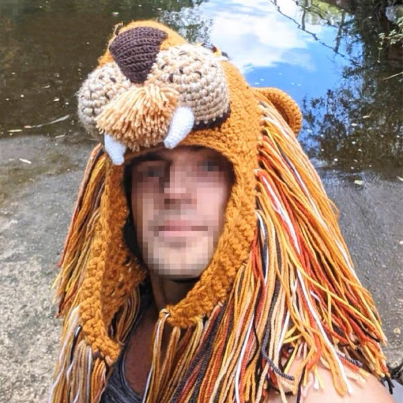 Knitted Wool Sweater Featuring The Same Big Lion Designperfect For Staying Warm In Fall And Winter