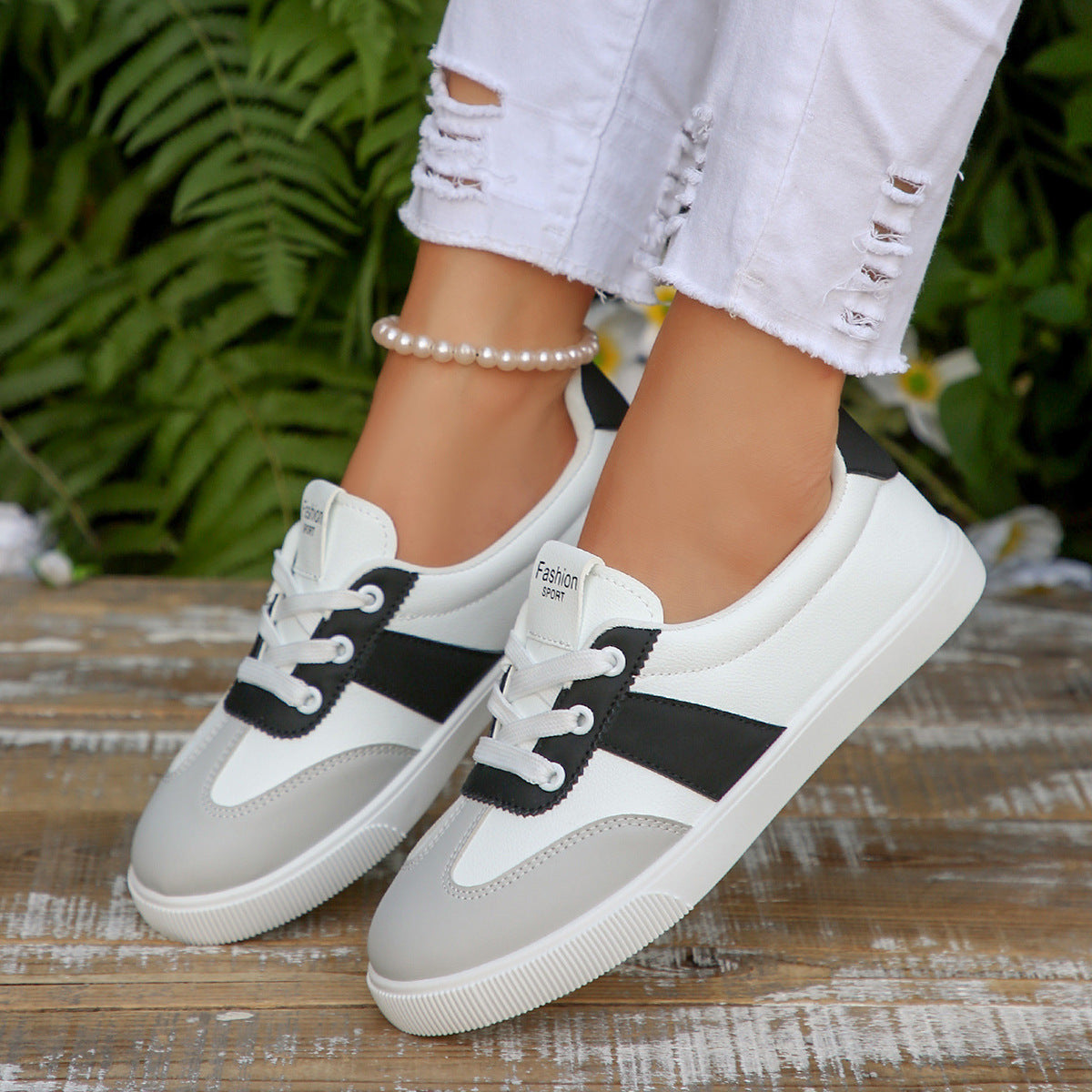 Korean-style Breathable Flat Versatile Casual Sneakers