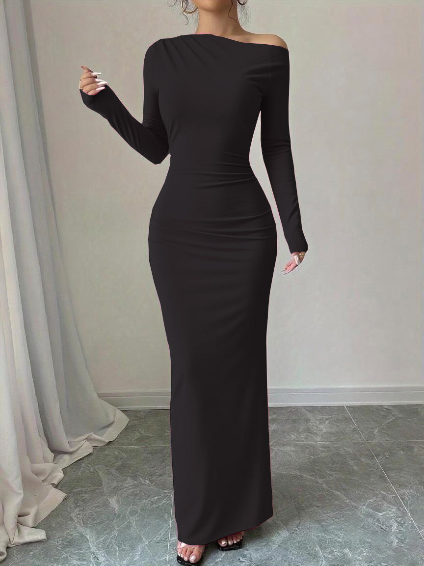 Sleek Long-sleeved Solid-color Dress That Hugs