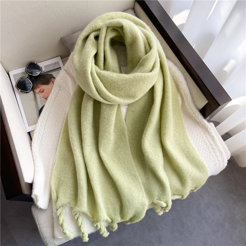 Fashionable Cashmere Scarf With Tassels