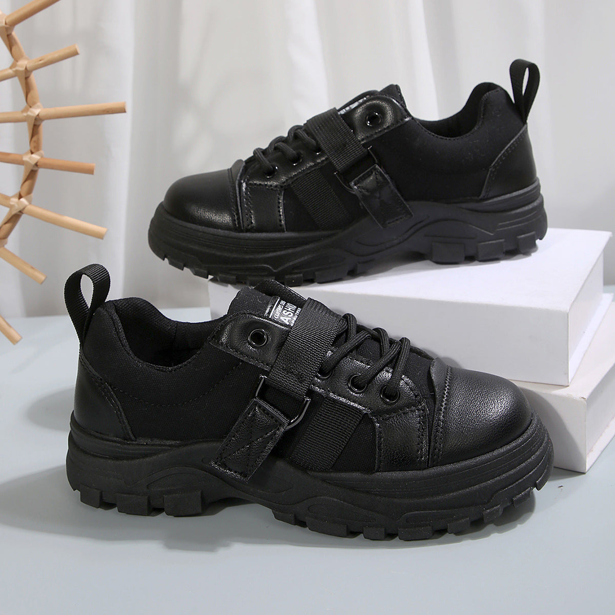 Lacesko I Lærred Med Krogdesign Moderigtige Åndbare Sneakers Med Tyk Såle Og Rund Tå Til Kvinder