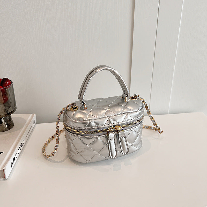 Simple Hand Carrying Chain Messenger Bag