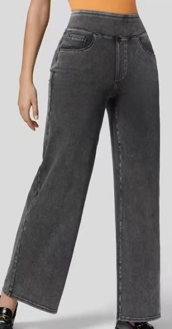 Moderigtige enkelte slim-fit bukser med brede ben