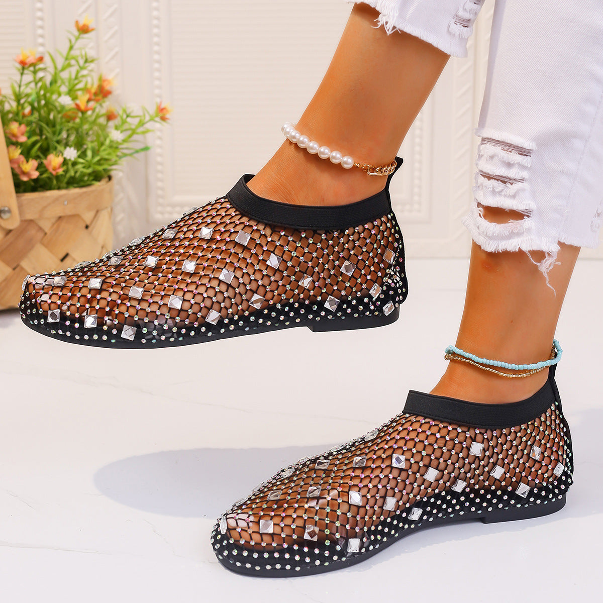 Flade sandaler i mesh med farverigt rhinstensdesign – Nye strandsandaler med rund tå til kvinder til sommer
