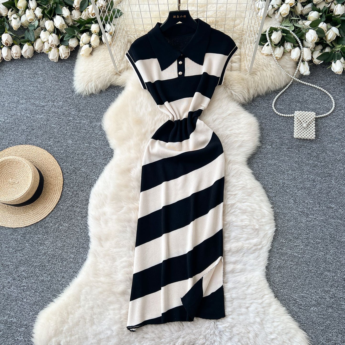 Niche Vintage-style Fashion Polo-neck Short-sleeve Contrast-striped Knit Dress