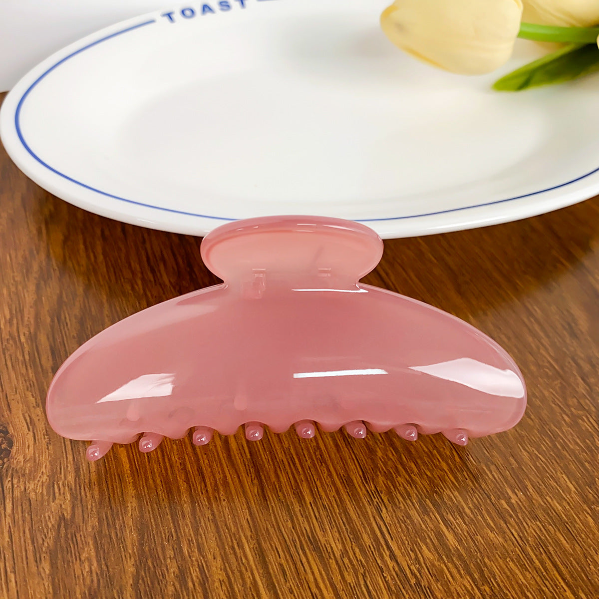 High-grade Semicircle Plastic Hairpin Elegant And Fashionable