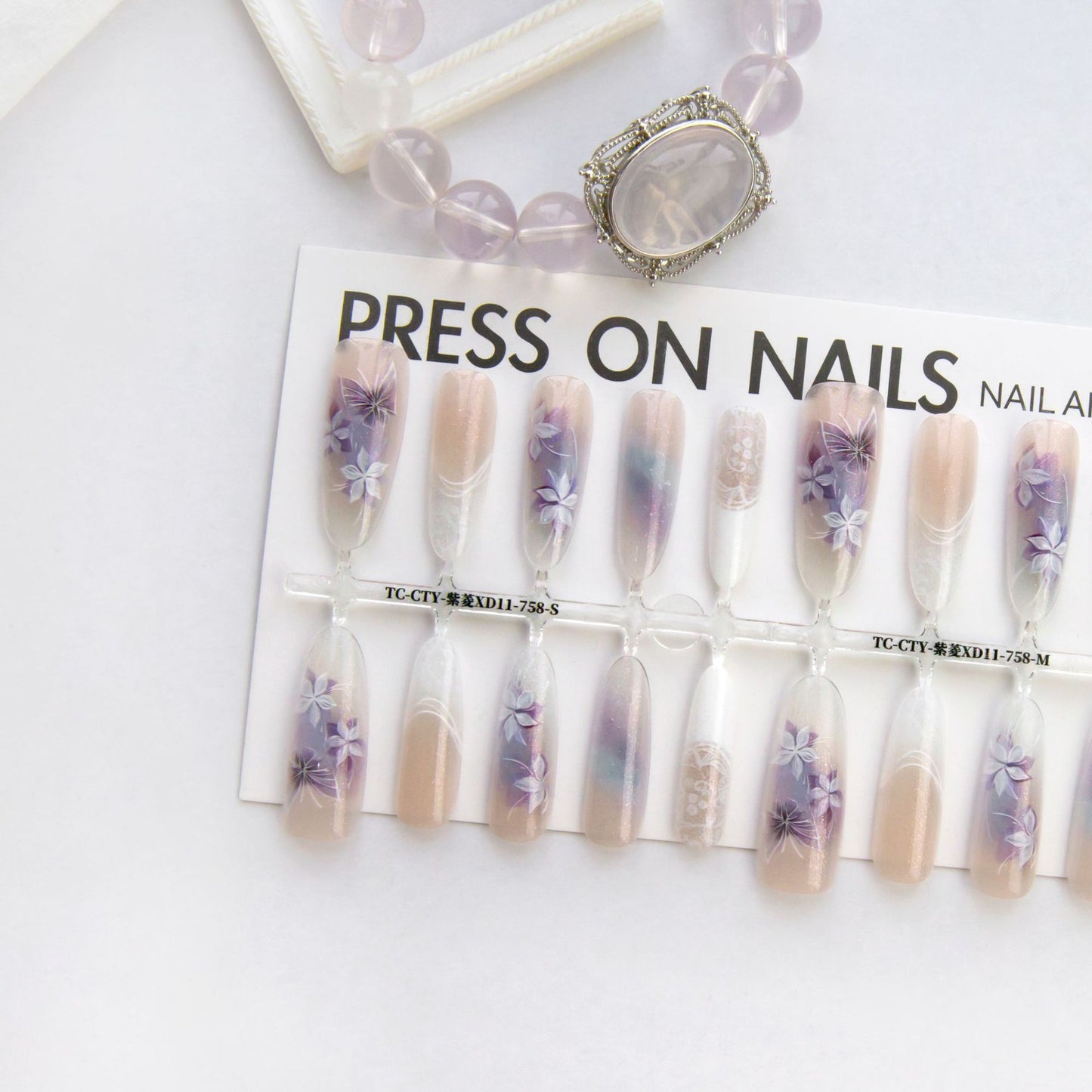 Chinese Style Traditional Butterfly Oval Almond Prefabricated Nail Art