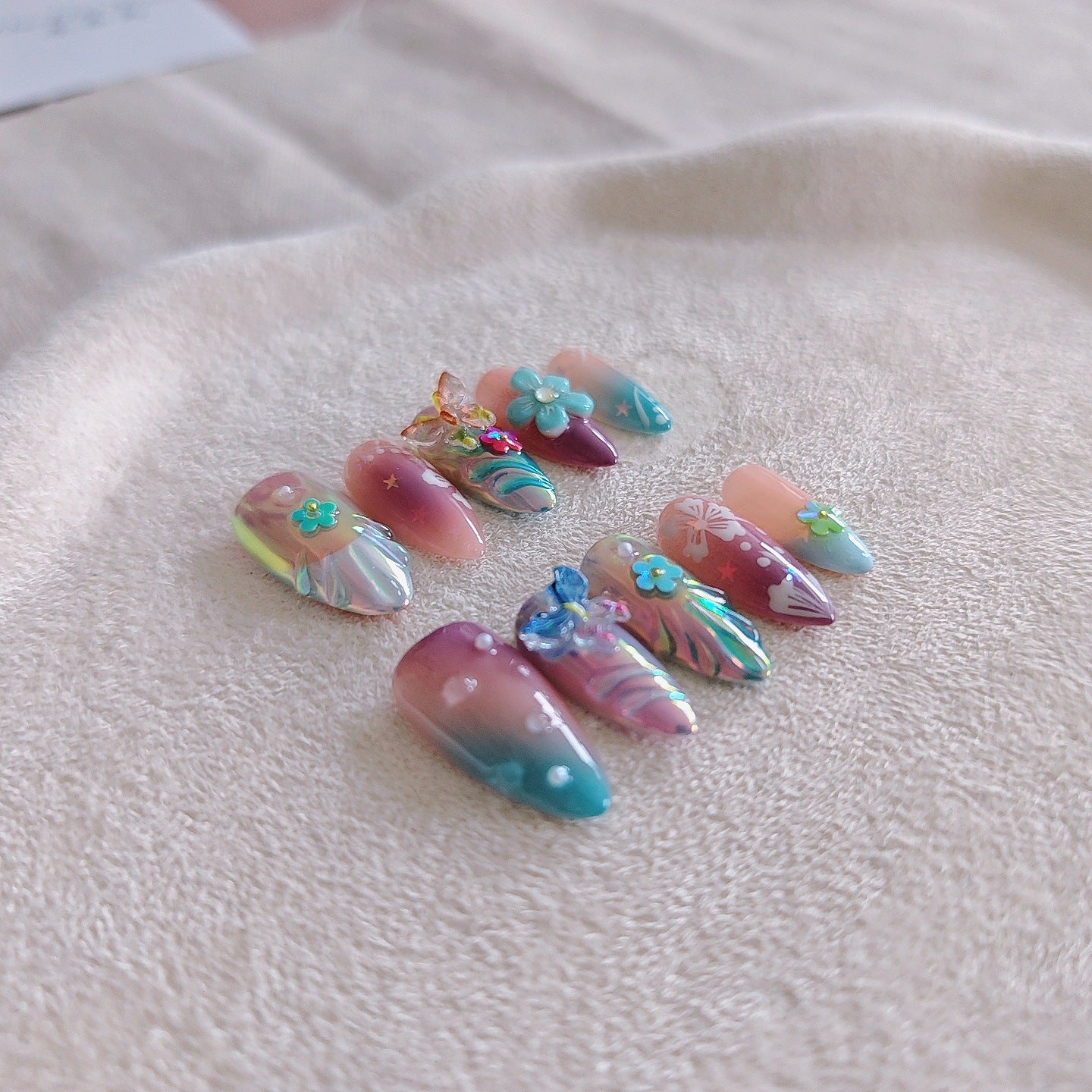 Handmade Colorful Sculpture Small Flower Butterfly Wear Manicure