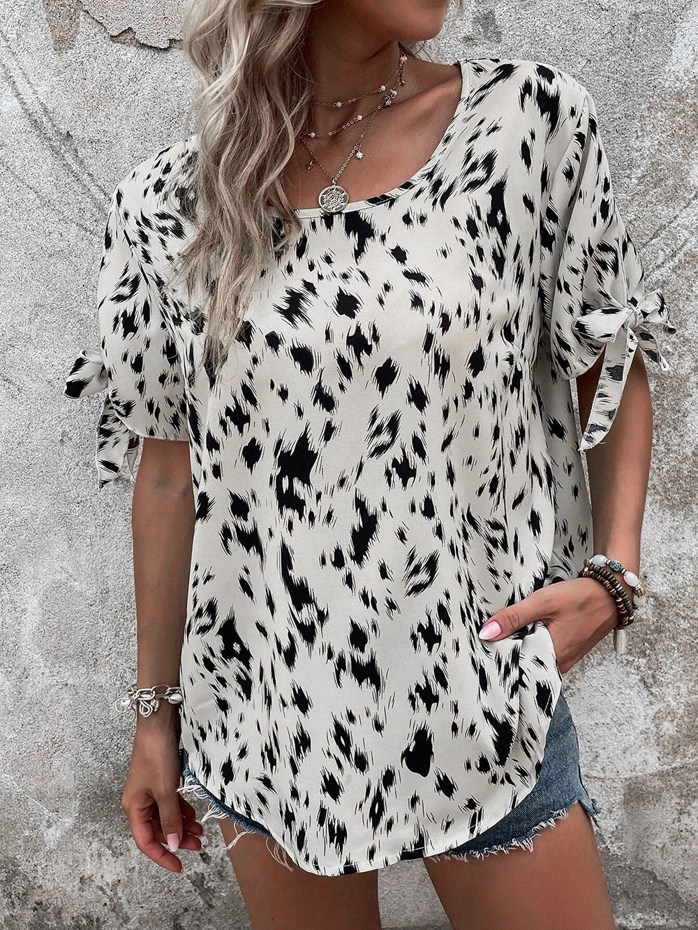 Round Neck Lace Up Leopard Print Women's Blouse Temperament Leisure Top