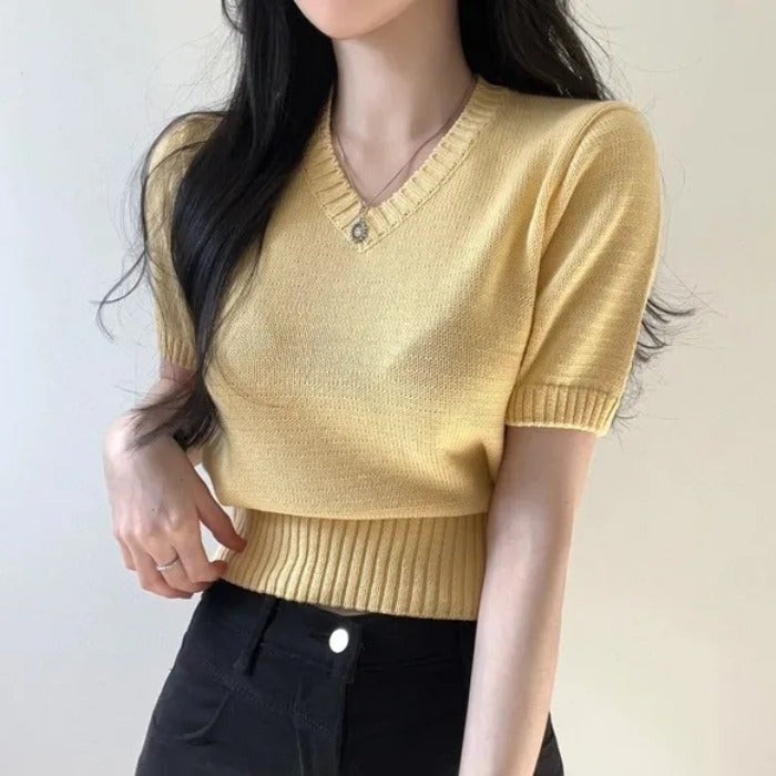 Simple V-neck Solid Color Short-sleeved Sweater Casual Short Top