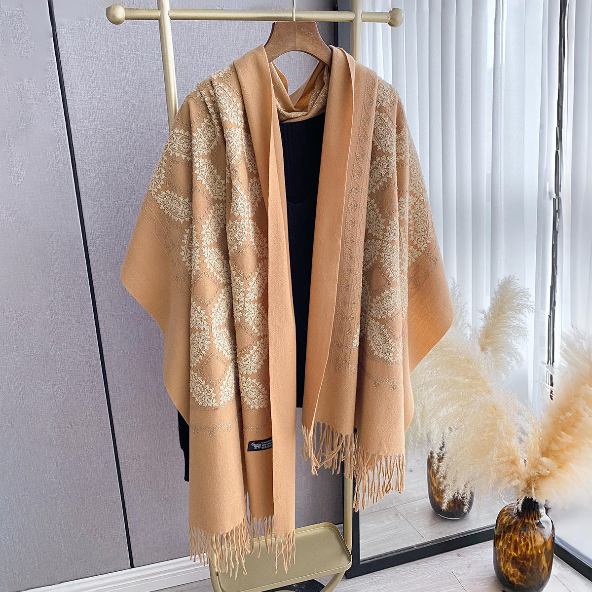 Geometric Jacquard Hanging Tassel Embroidered Shawl For Women