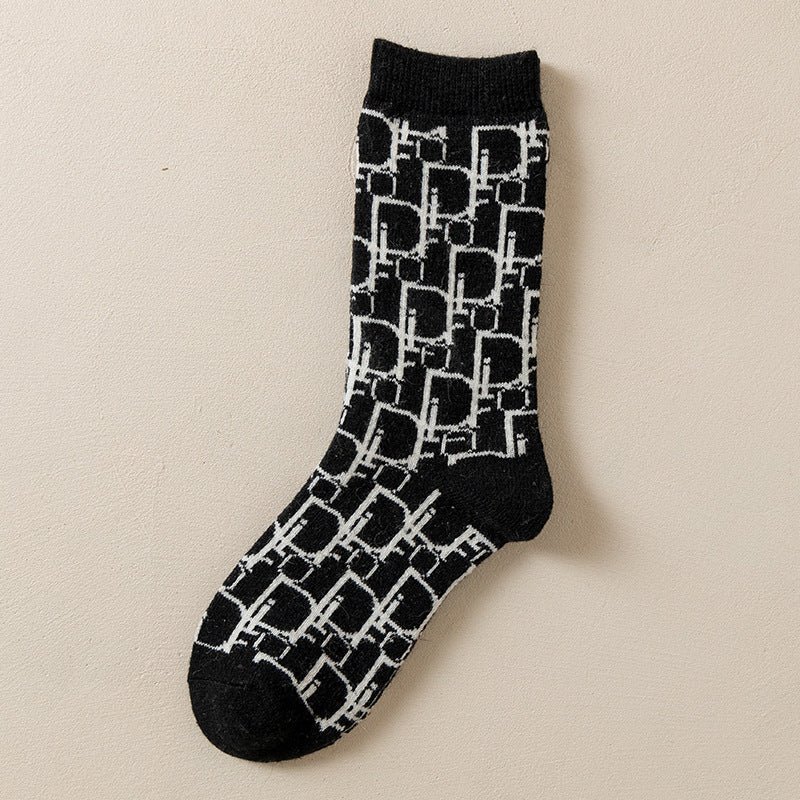 Best-selling Black-and-white Houndstooth Wool Socks