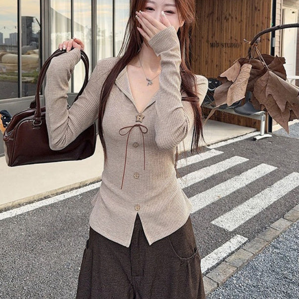 Womens French V-neck Long-Sleeve Button-Front Slim-Fit Top