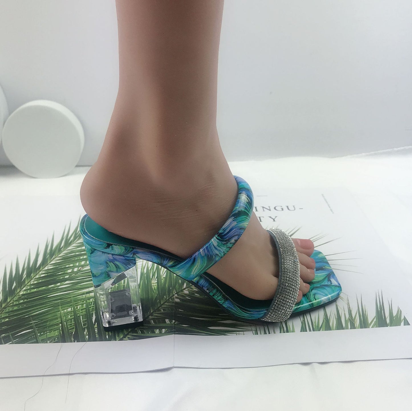 Sandals And Slippers Women's Outer Wear Summer Fashion Word Square Head