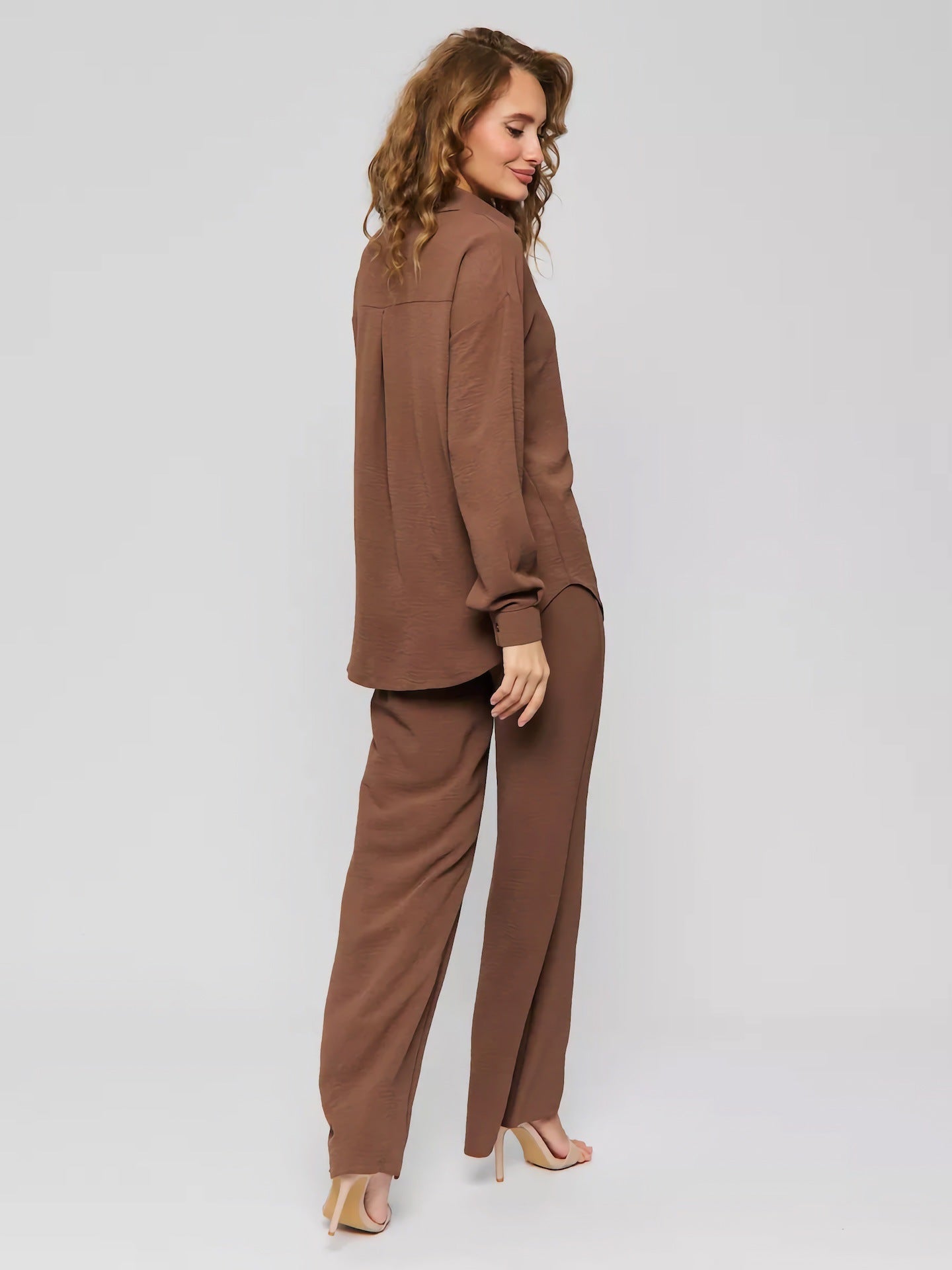 New French-style Casual Relaxed Chic Two-piece Loungewear Set Loose Commuter Shirt And Pants Suit For Women