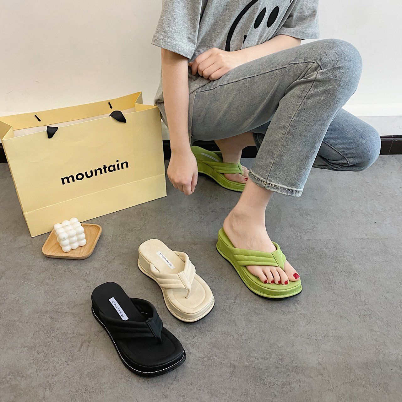 Casual And Comfortable Outer Wear Trendy Sandals And Slippers