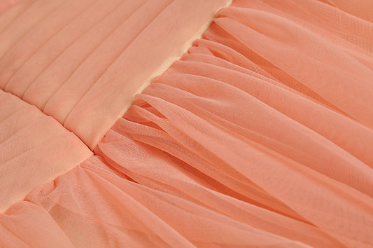 Suspended Skirt With Pleated Waist And Fluffy Hem