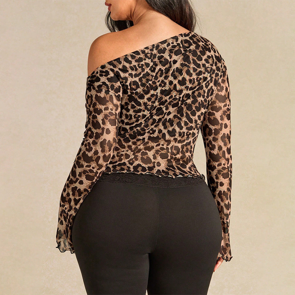 Womens Fitted Long-Sleeve Top With A Flared Hem And Leopard-Print Drawstring