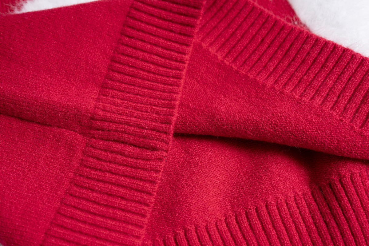 Men's And Women's Round Neck Knitted Sweater