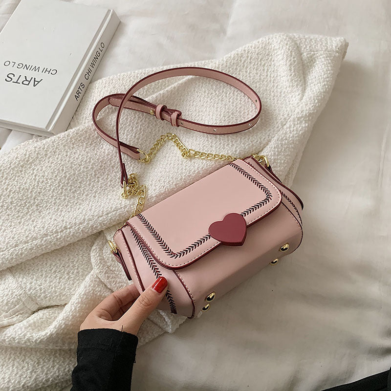 High Sense Of Niche Design Chain Cross Shoulder Love