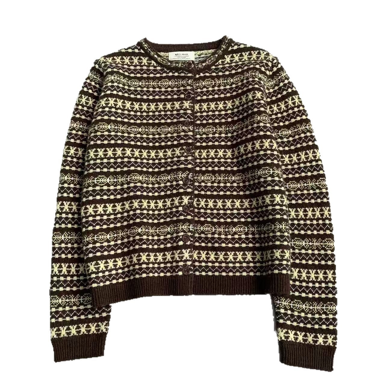 Merino Wool Crew-Neck Single-Breasted Cardigan Sweater