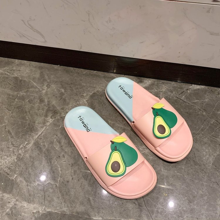 New Summer Fashion Home Slippers In Bathroom