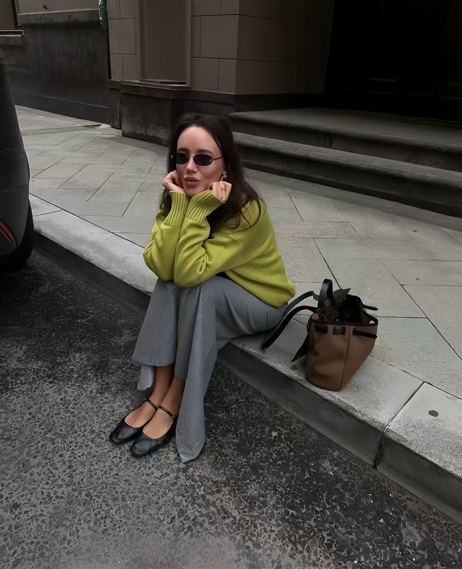 Thick Short Round Neck Solid Color Sweater For Women
