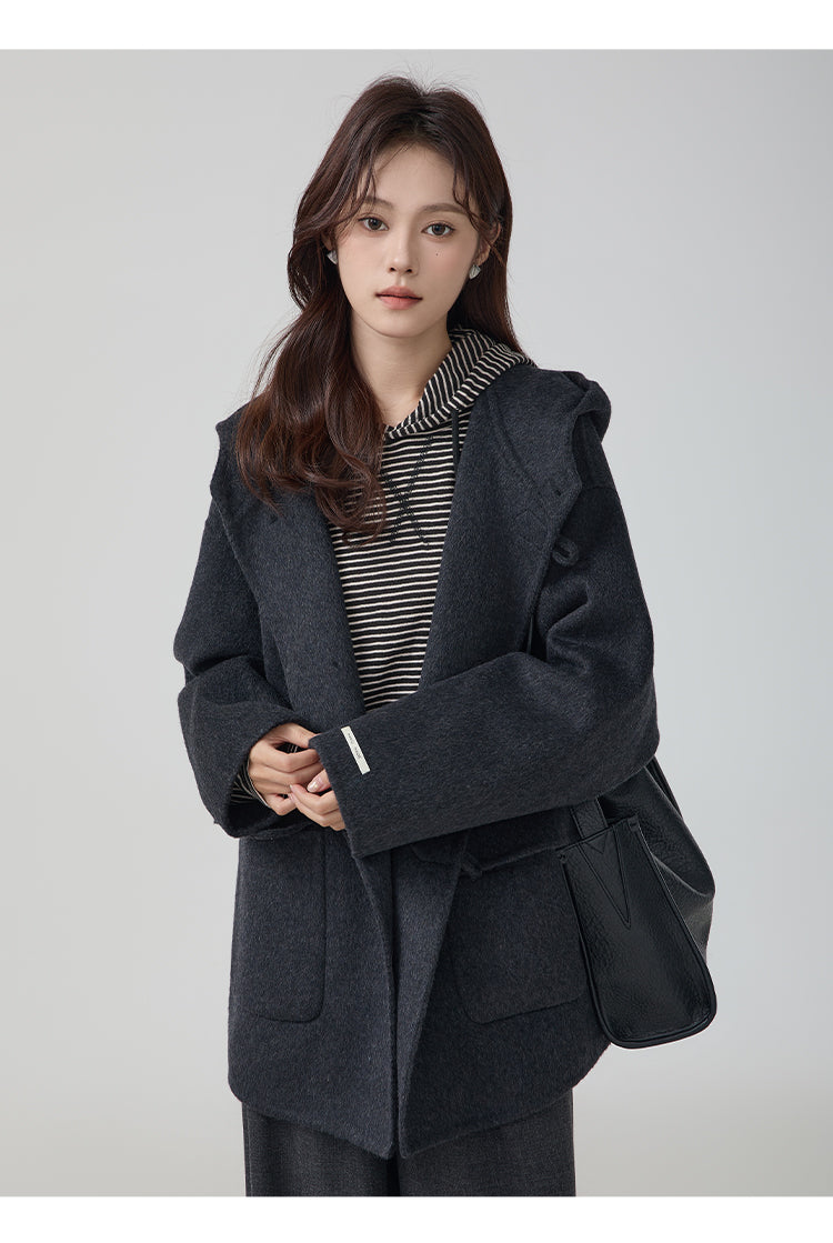 High-grade Short Hooded Woolen Coat