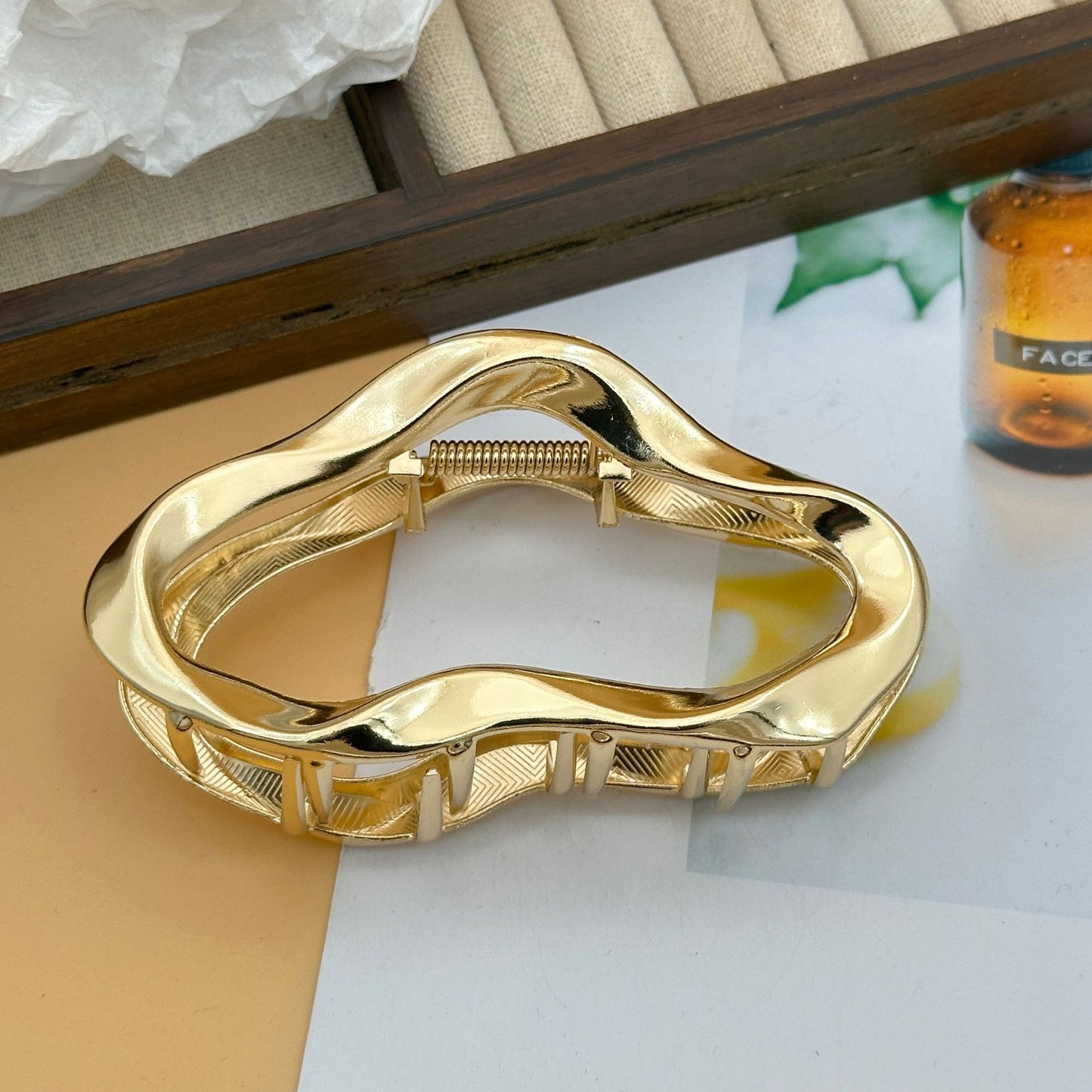 Irregular Clouds Grip Liquid Lines Niche Metal Barrettes
