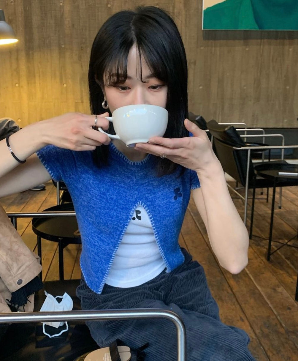 Irregular Short-sleeved Top With A Niche Design
