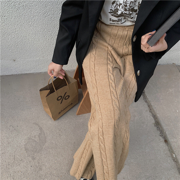 Versatile Minimalist And Stylish Knit Pants