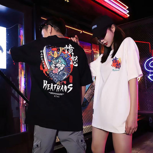 Mænd og kvinder sommer street løs hiphop-T-shirt med vågnende løve stil til par
