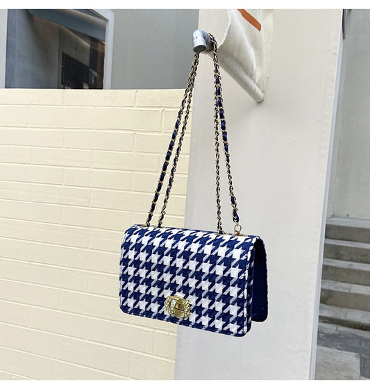 Western Style Simple Street Print Plaid One-shoulder Messenger Bag