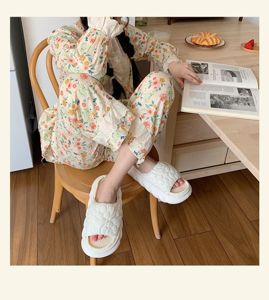 And Sweet Bubble Flower Soft Thick Bottom Linen Slippers