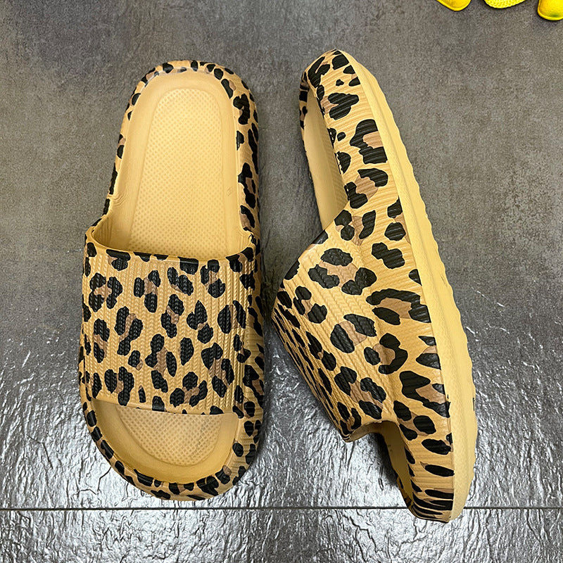 Women's Fashion Outer Wear Personality A Word Thick Bottom Slippers