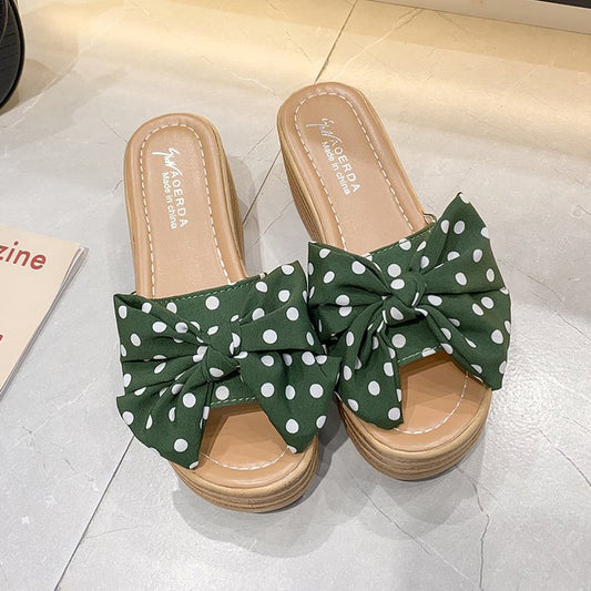 Fashion Word Out Wedge  Toe High Heel Slippers