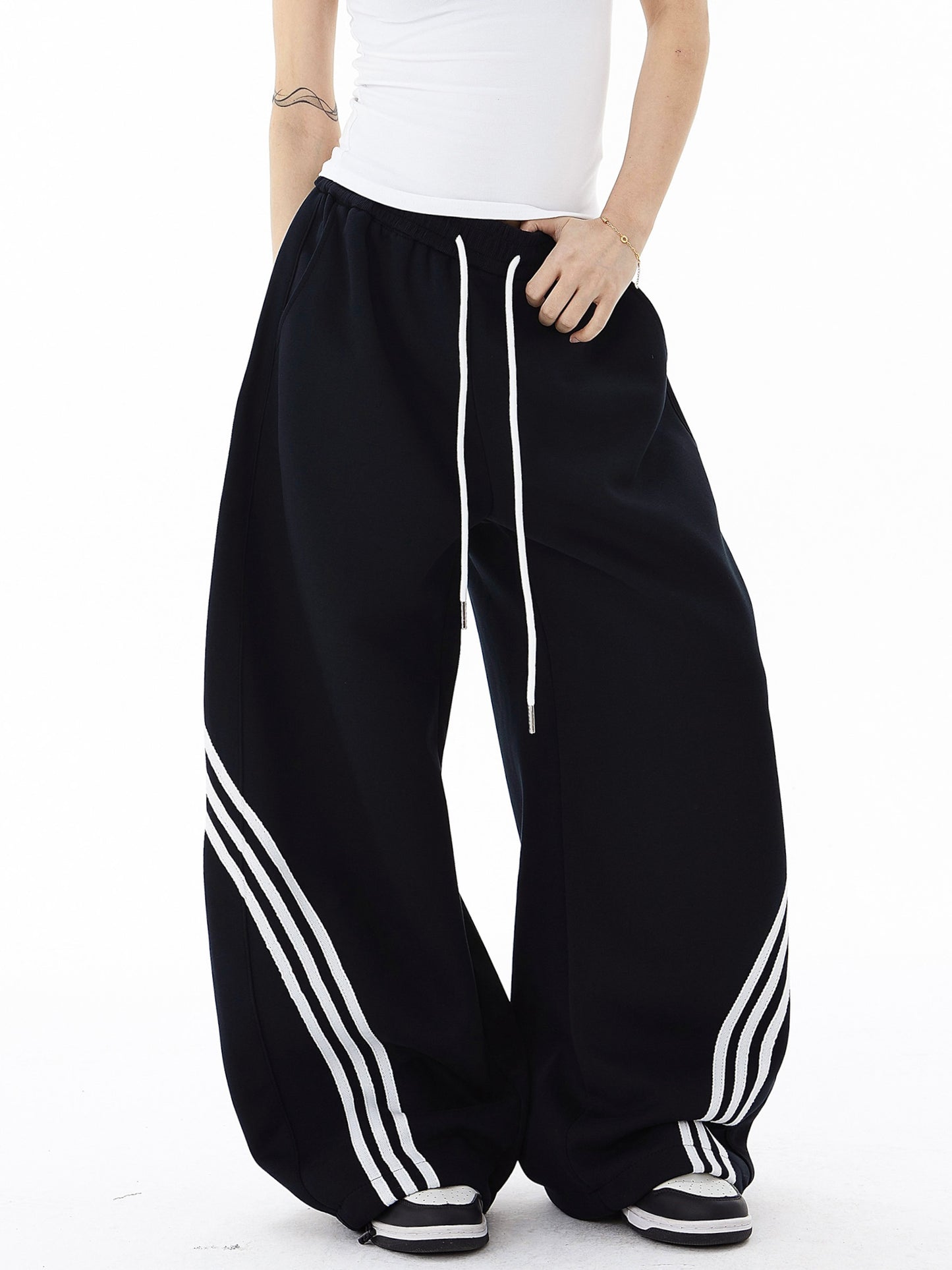 Womens American-Style Retro Striped Color-Block Patchwork Cropped Sweatpants