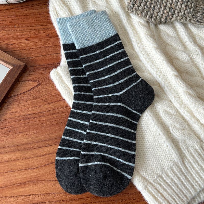 Ins-style Trendy Striped Cable-knit Mid-calf Socks