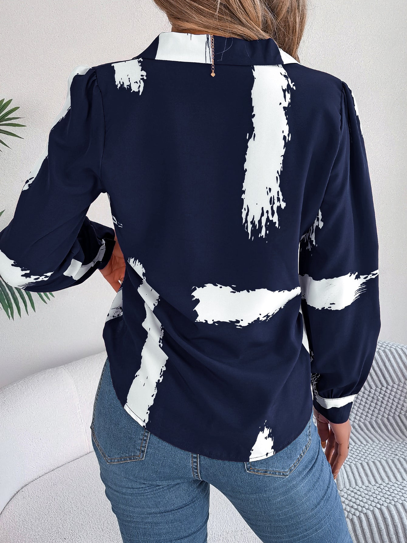Women's Elegant Color Block Stripe Notched Lapel Long Sleeve Shirt