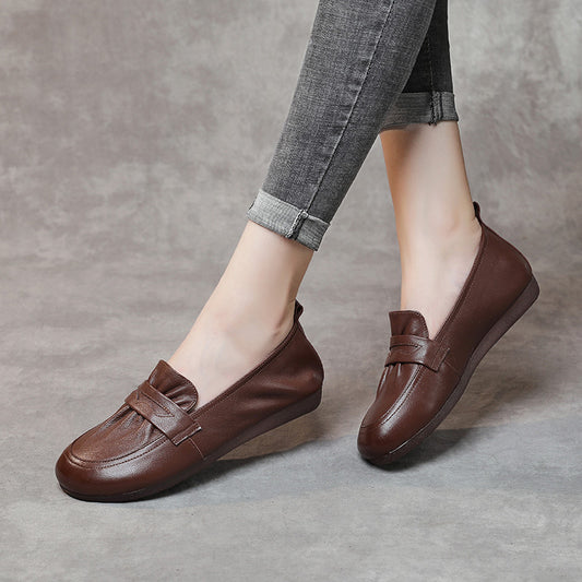 Women's Retro Leather Soft Sole Shoes