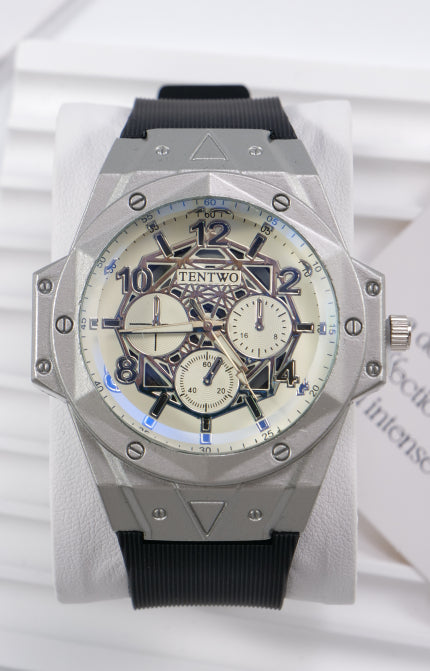 Men's Leather Strap Sports Pointer Quartz Watch