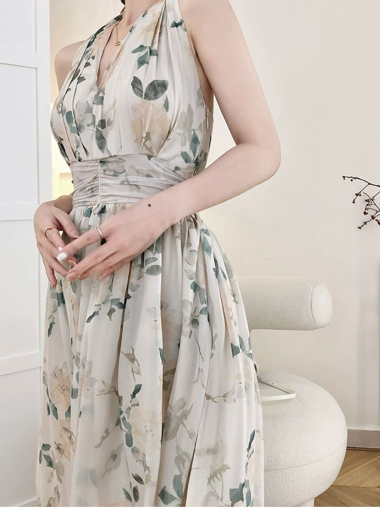 Temperament Celebrity Fragmented Flower Dress Girl
