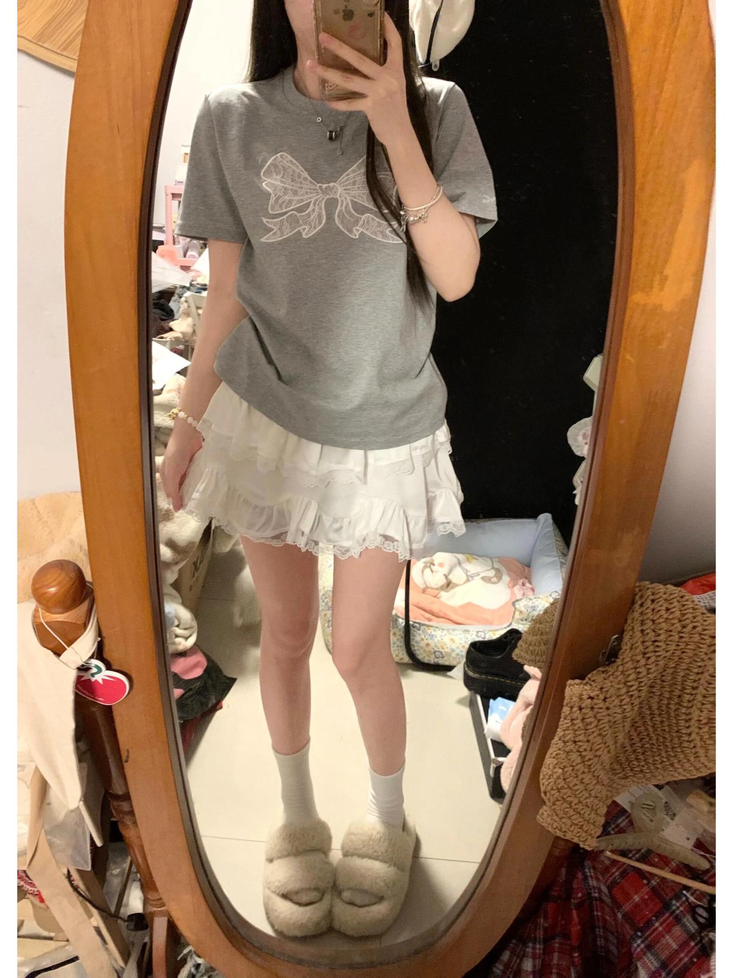 Gray Embroidered Bow Shoulder Short Sleeve
