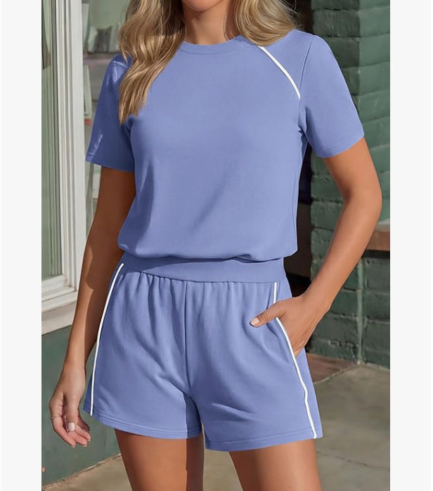 Kvinders Afslappede Kortærmede T-Shirt og Shorts Sæt