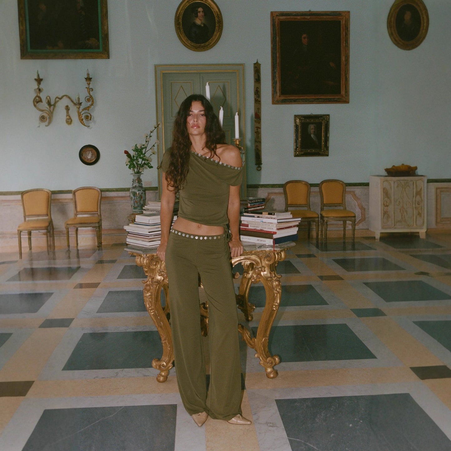 Women's Fashionable Winter Solid-Colored Casual Set