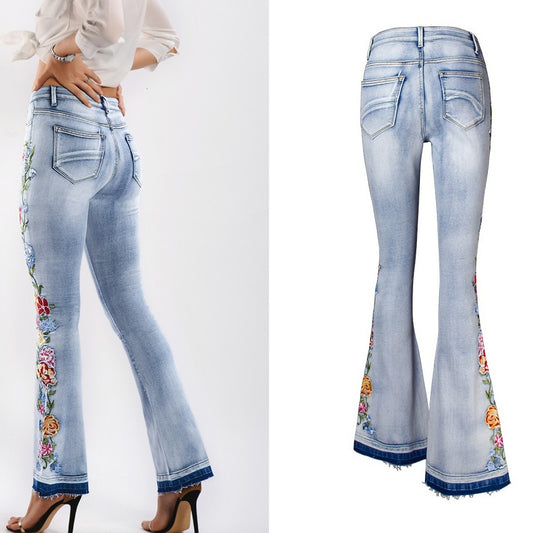Flared Jeans til kvinder med detaljeret 3D-broderi i en tung, europæisk-amerikansk stil