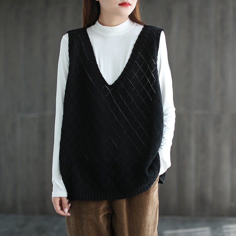 Womens Retro Loose-Neck Hollow-Out Knitted Vest