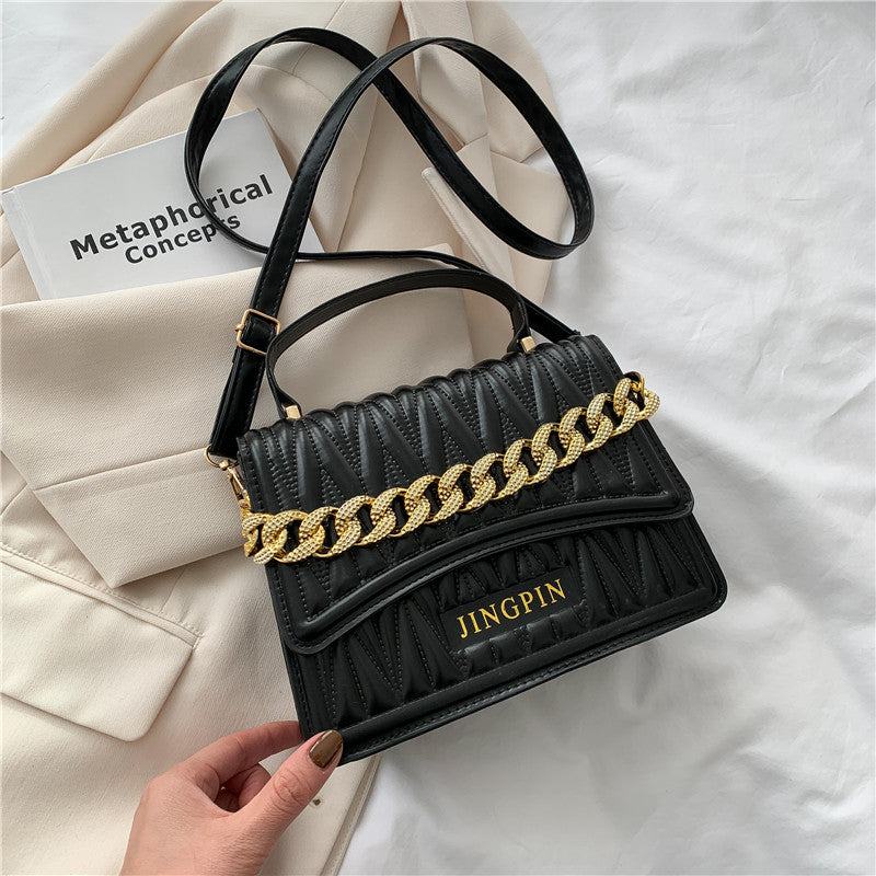 Ins Niche Senior Women's New Chain Shoulder Messenger Bag